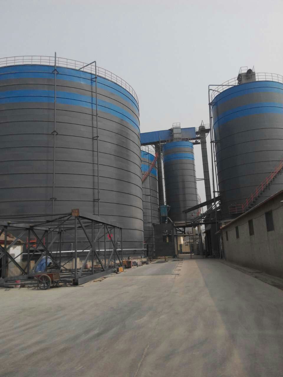 屯城镇粉煤灰储存库基础怎么建造